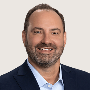 https://www.alerus.com/wp-content/uploads/2026/08/Derek-Holt.png